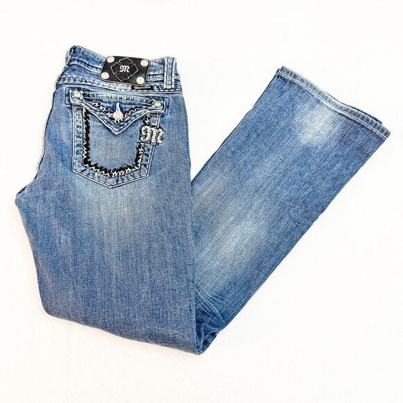 Miss Me Easy Boot Bootcut Denim Jean Fleur De Lis Size 28 - Picture 5 of 9